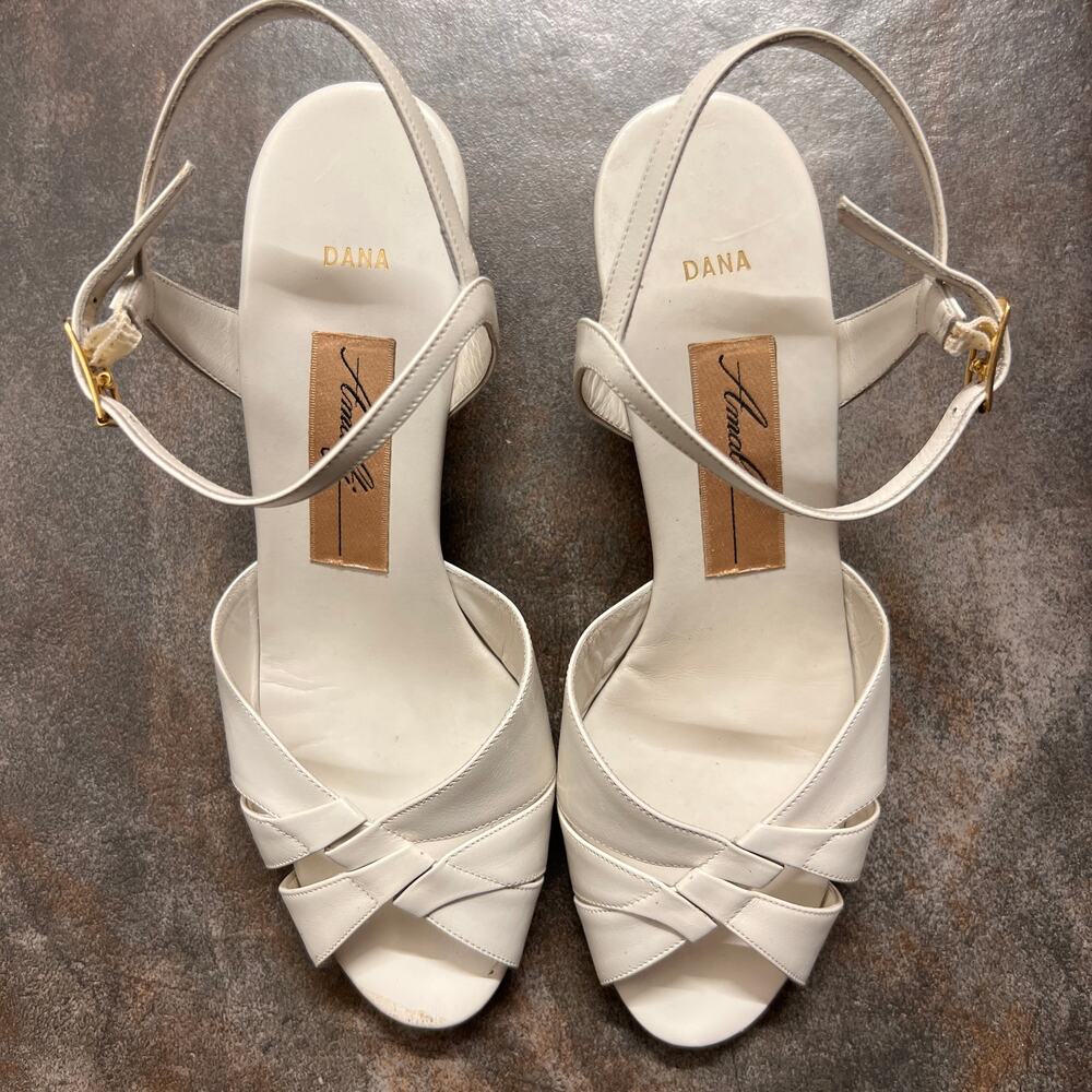 AMALFI DANA WHITE VINTAGE MADE IN ITALY LEATHER HEELS SIZE 5